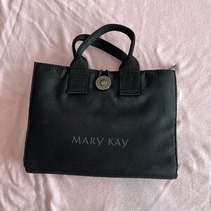 MARY KAY MAKEUP BAG
